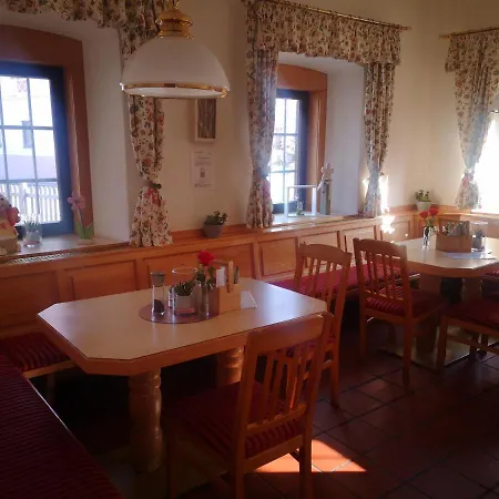 ホテル Kirchenwirt